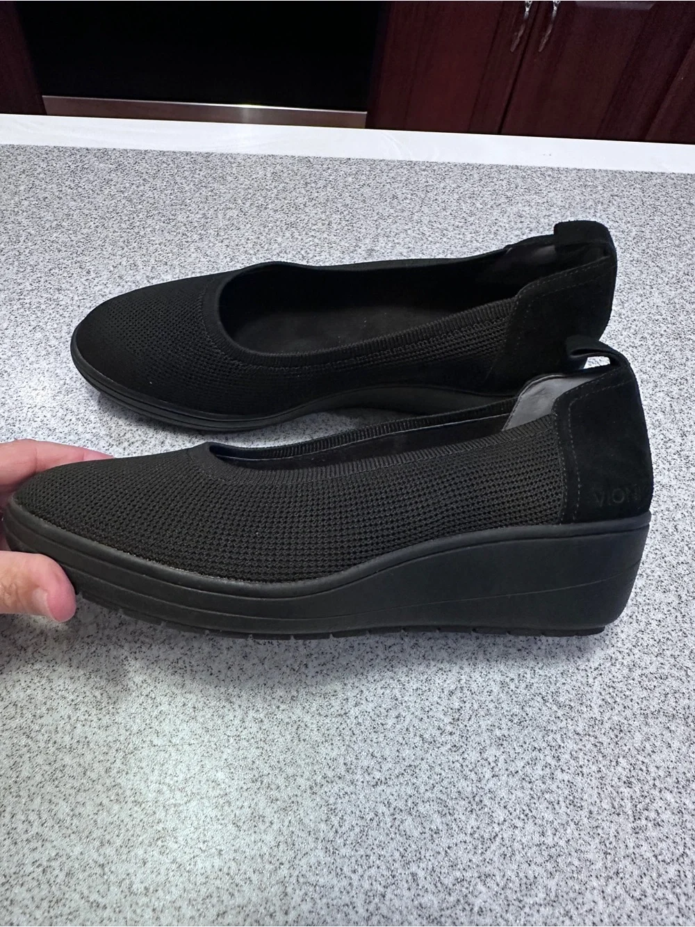 VIONIC 8.5 Wide Comfortable wedge shoe